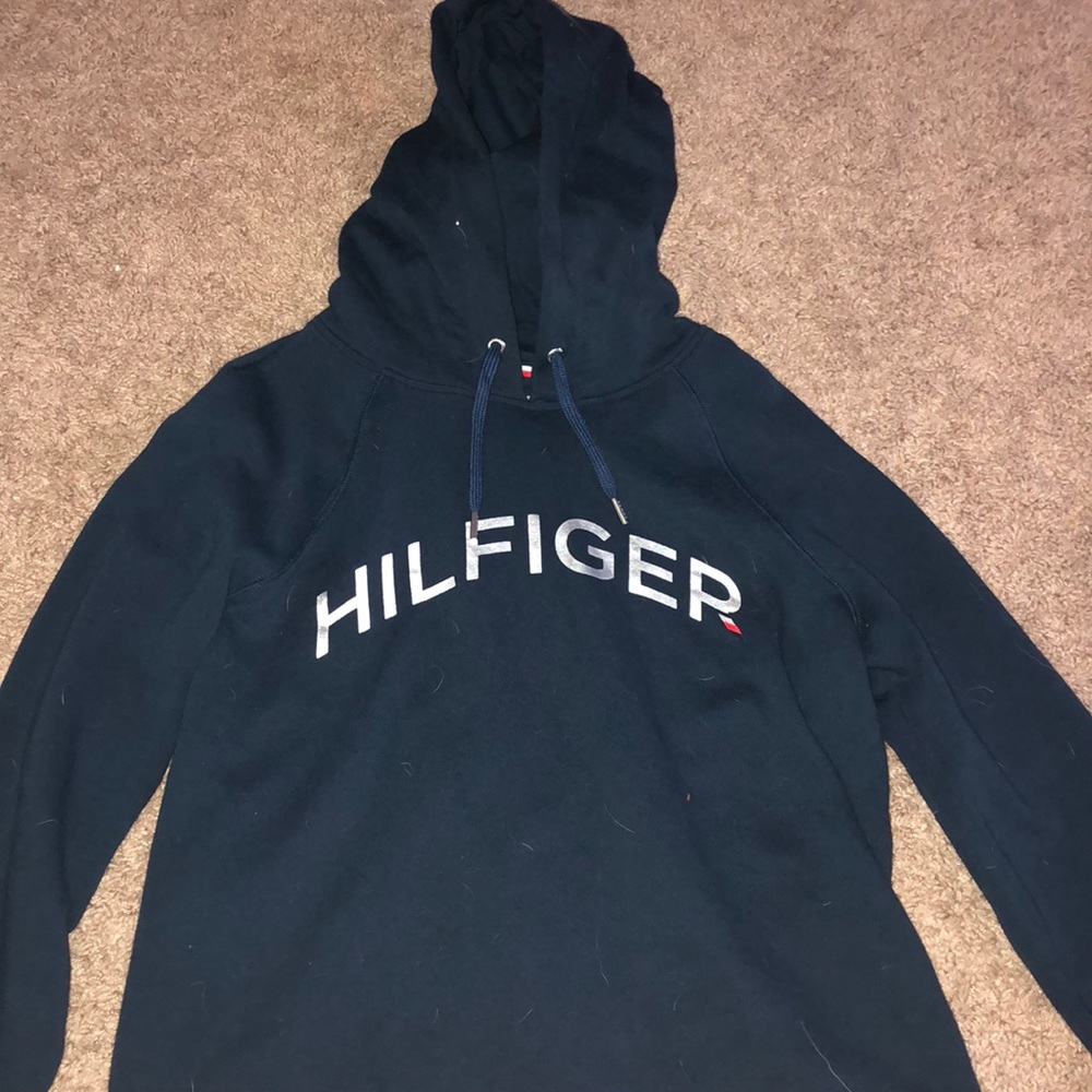 Women’s medium Tommy Hilfiger hoodie
